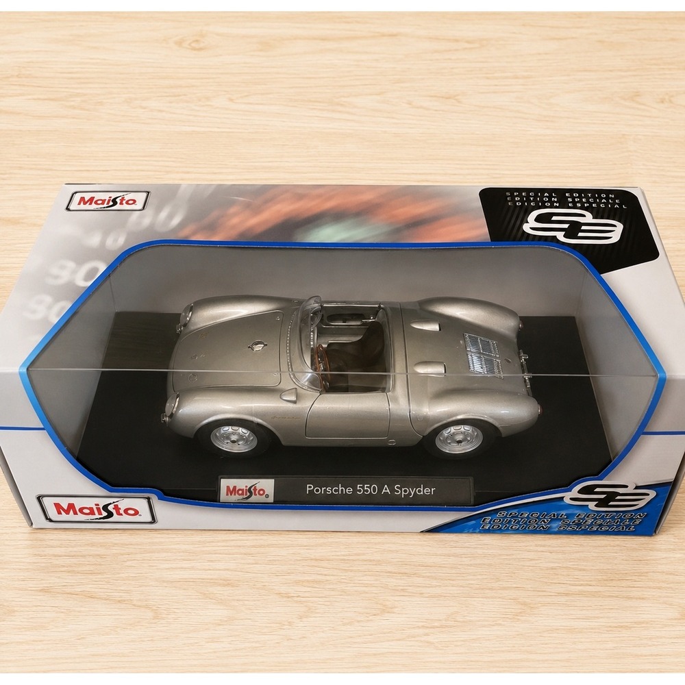 Maisto Porsche 550 A Spyder 1:18 Scale Diecast Model Car New Sealed in Box